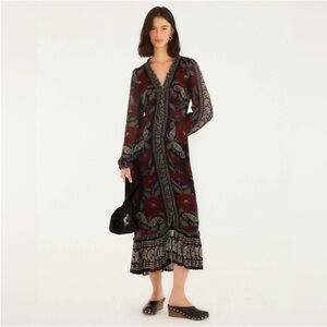 Farm Rio: Black Valentina Ruffled Long Sleeve Midi Dress